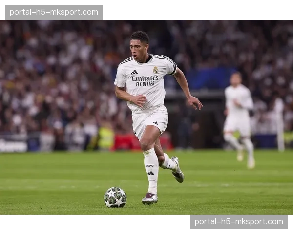 比利亚雷亚尔1-3不敌皇马,贝林厄姆一射两传 比利亚雷亚尔1-3不敌皇马,贝林厄姆一射两传